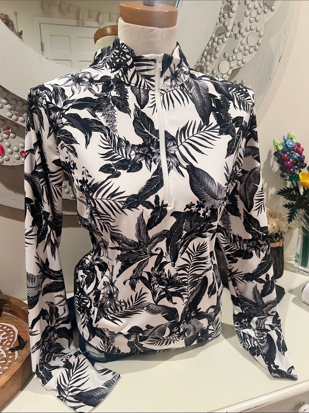 Tommy Bahama Black and White Tropical Zip-Front Pullover